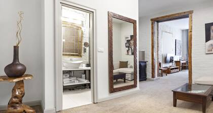 SuperB Luxury Suites