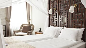 1 slaapkamer, een kluis op de kamer, individueel gedecoreerd