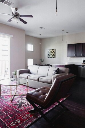Smart TV, offices