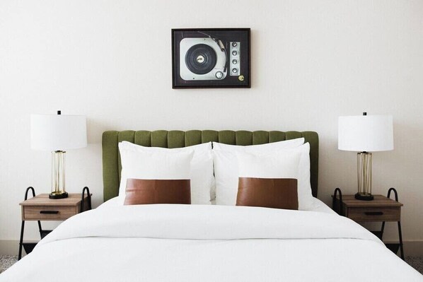 1 slaapkamer, een strijkplank/strijkijzer, gratis wifi, beddengoed