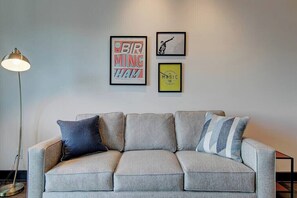 Smart TV, offices