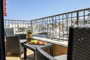Balcony - The Carmel House Apt hotel By Sea N Rent (Tel Aviv)