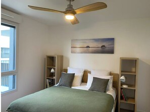 3 camere, culla da viaggio, Wi-Fi gratuito, lenzuola
