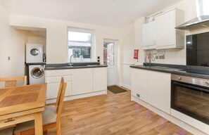 Unclassified image, 4 of 19, button