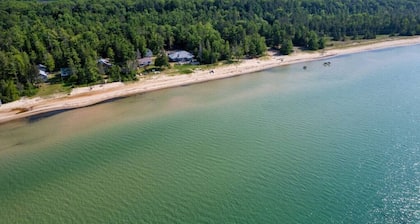 Family Friendly Waterfront Wonderland