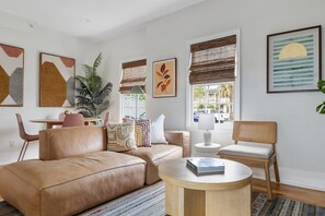 TV, offices - Downtown near King St - 4BR/2BA (Charleston)