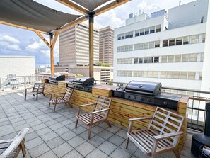 Property grounds - Modern Downtown High-Rise Apartment (Baton Rouge)