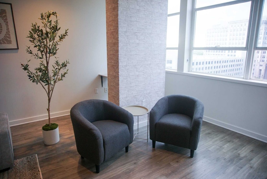 Spacious High-rise In Downtown - Baton Rouge, LA