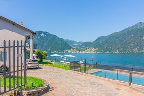 Entrée de l’hébergement