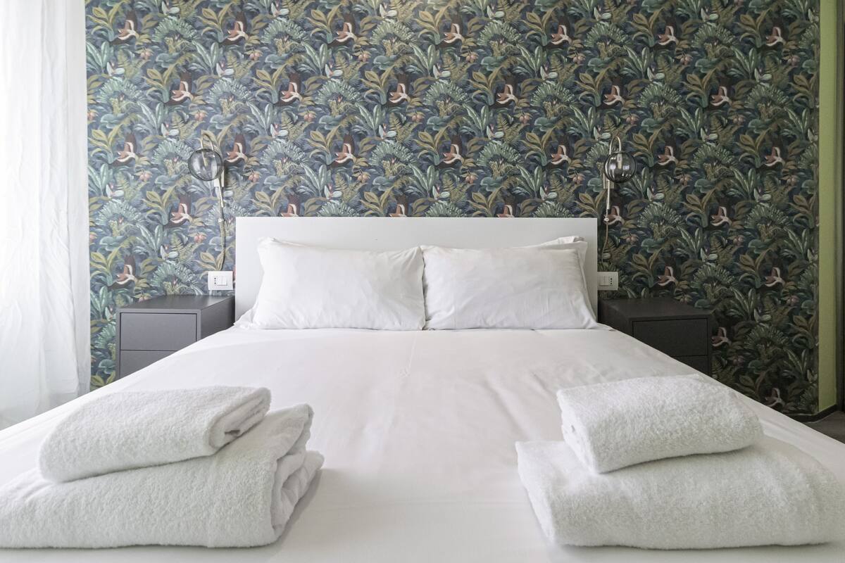 Apartment (3 Bedrooms) | 3 bedrooms, Egyptian cotton sheets, premium bedding, iron/ironing board