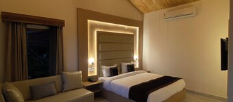 Oakwood Hamlet Resort - Shoghi - Shimla