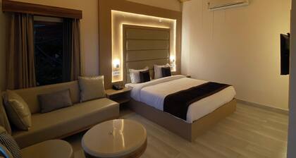 Oakwood Hamlet Resort - Shoghi - Shimla