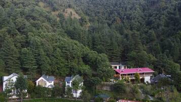 Cottage | Mountain view