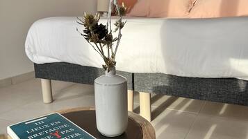 1 chambre, fer et planche Ă repasser, Wi-Fi gratuit, draps fournis