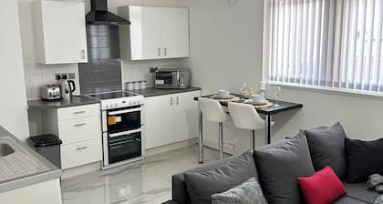 Lovely 2 Bedroom Apartment Close Manchester City Centre & Etihad Stadium #2