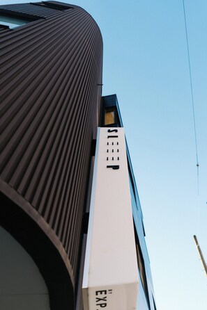 Façana frontal de l'allotjament