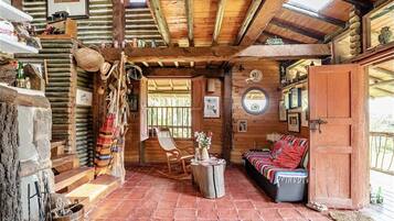 Design Cabin | Living area