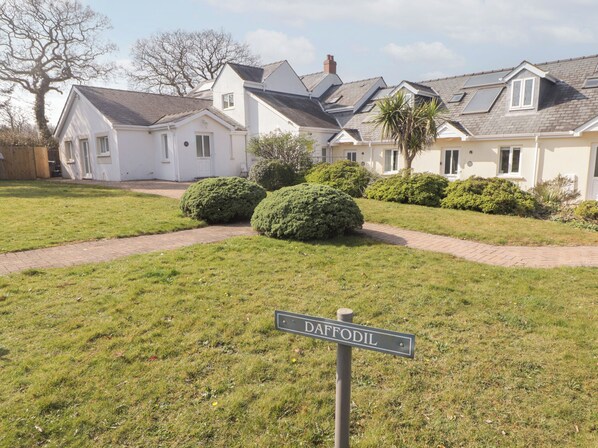Exterior - Daffodil Apartment (Tenby)
