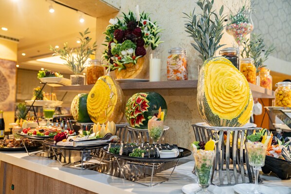 Restaurant - EMAAR GRAND (Makkah)