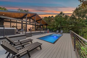 Beheizter Pool