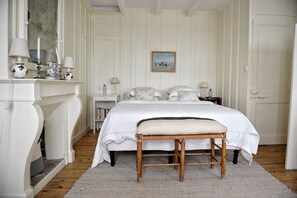 4 chambres, accès à Internet, literie fournie