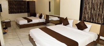 HOTEL ABU INN