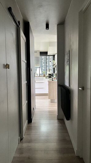 ميكروويف، فرن، موقد طهي مسطح، غسالة أطباق