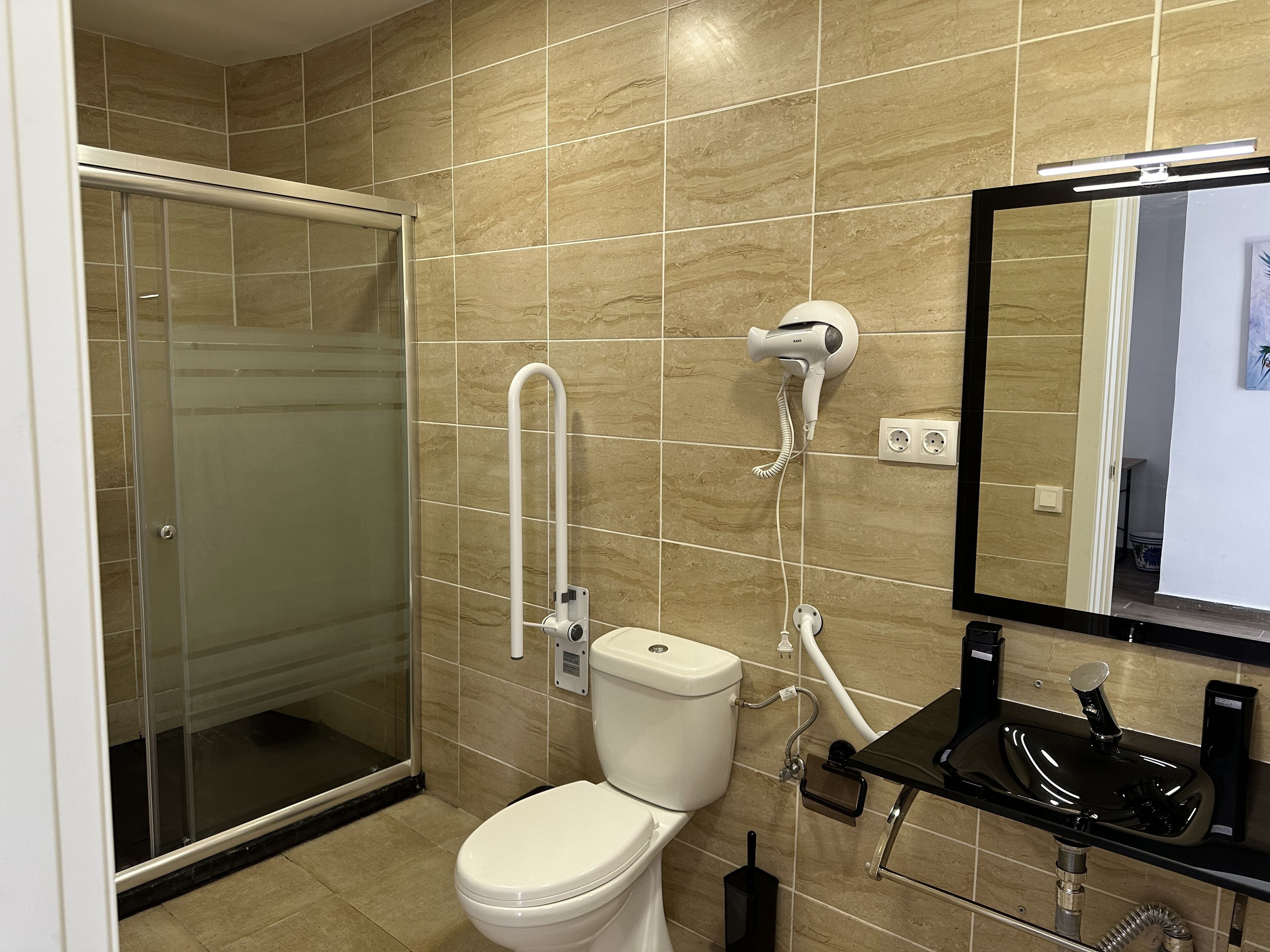 Photo - Hotel Vilador Beach Barcelona