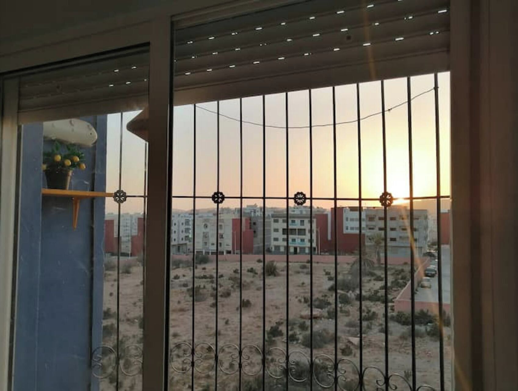 المنشأة من الداخل