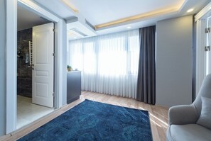 1 chambre, literie de qualité, minibar, coffre-fort