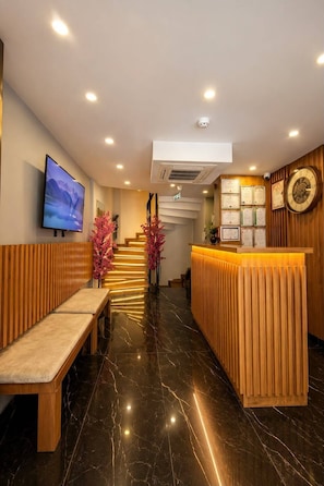 Reception - ART Karakoy Hotel (Istanbul)