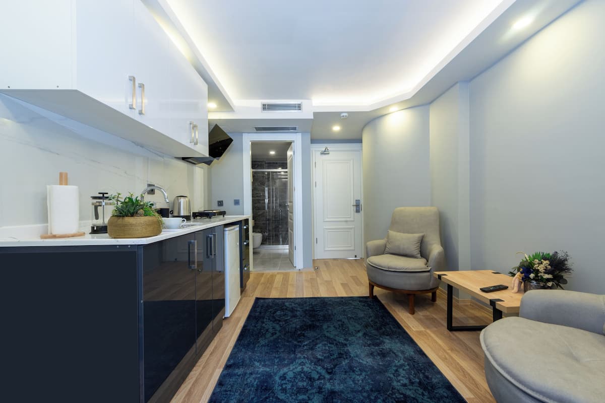 1 sovrum, sängtillbehör av högsta kvalitet och minibar