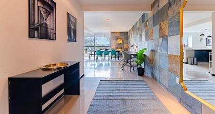 Great Escape in Roma, 24/7 Security|FREE WiFi