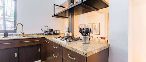 Fridge, microwave, oven, stovetop