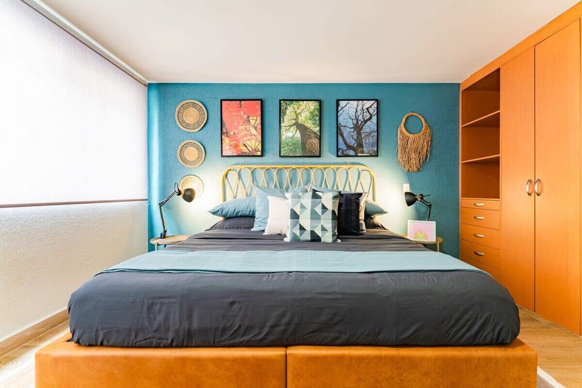 4 bedrooms, in-room safe, desk, iron/ironing board