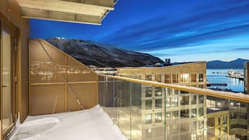 Exclusive Apartment | Balcony