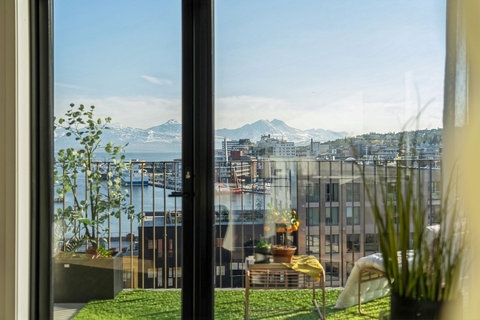 디럭스 아파트 | 발코니