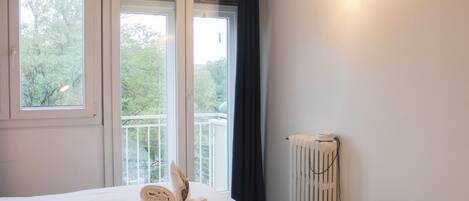 1 chambre, fer et planche à repasser, Wi-Fi, draps fournis