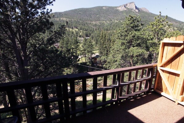 Condo, 1 Bedroom | Property grounds