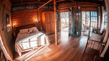 1 bedroom, premium bedding, individually decorated