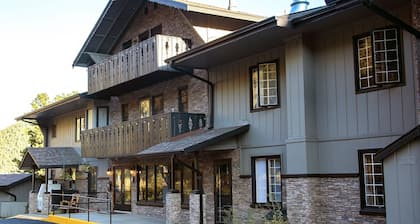 Fawn Valley Inn: Cabana 1 Bedroom Apts
