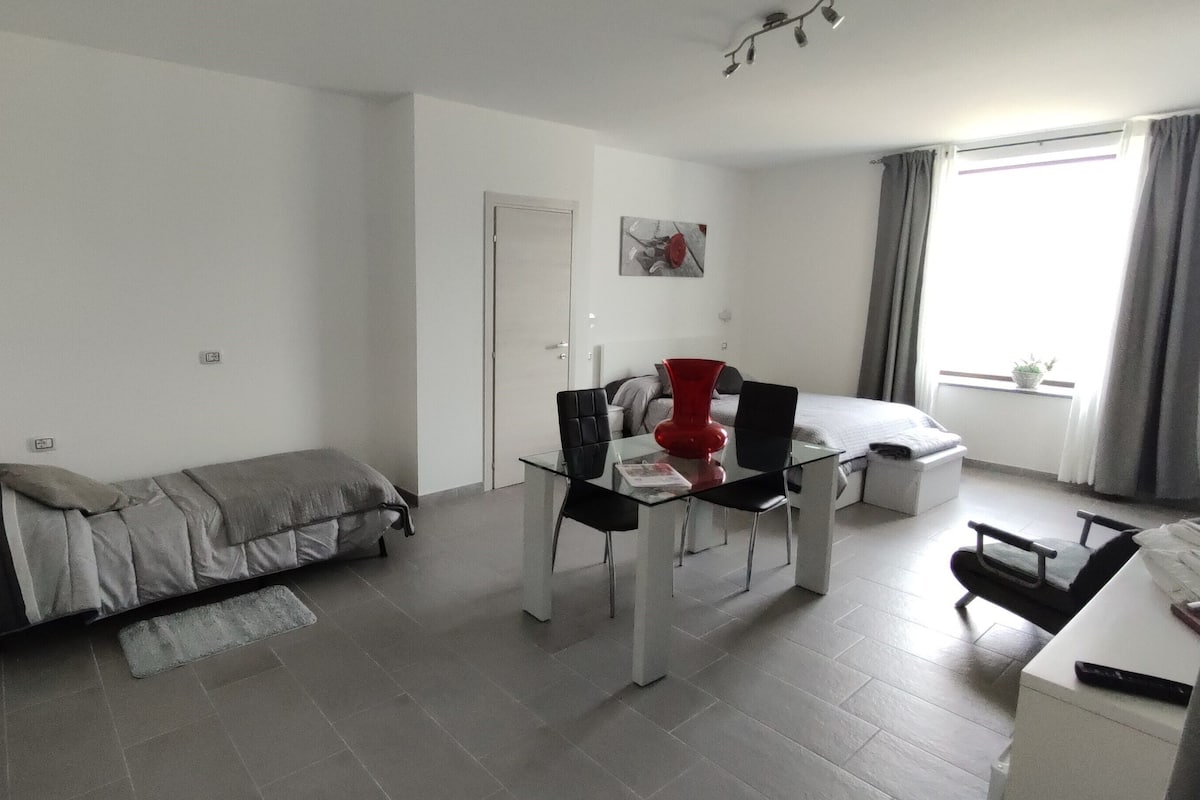 Deluxe kamer | Een minibar, gratis wifi, beddengoed