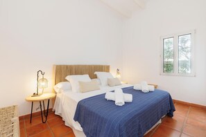 3 camere, Wi-Fi, lenzuola