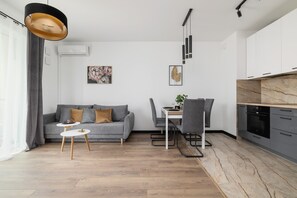 Apartamento, 1 quarto, sacada | 1 quarto, roupa de cama