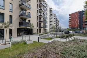 واجهة المنشأة