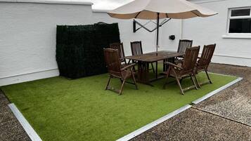 House | Property grounds