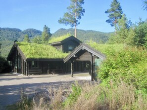 Exterior - Hout Chalet aan het Meer Vlakbij ski Gebied Vrådal op 12 km (Vråliosen)