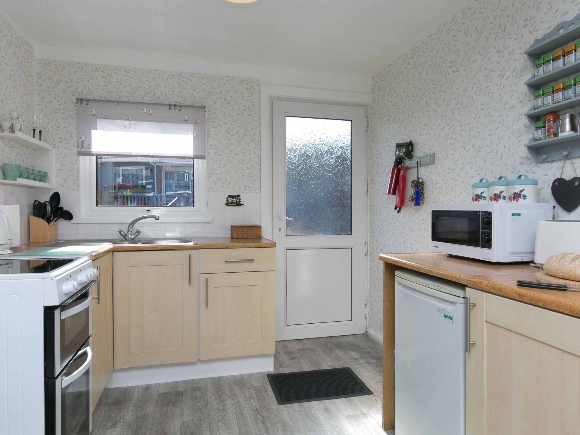 Fridge, microwave, oven, toaster
