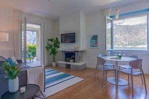 Apartment | 2 bedrooms - Ninfea Apartments by Wonderful Italy - Sapphire (Lezzeno)