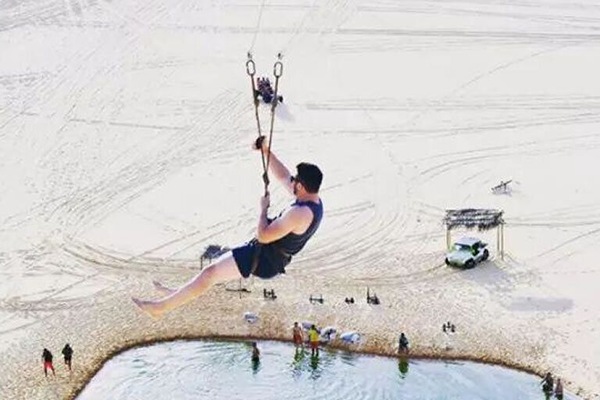 Beach nearby, white sand, free beach shuttle, free beach cabanas